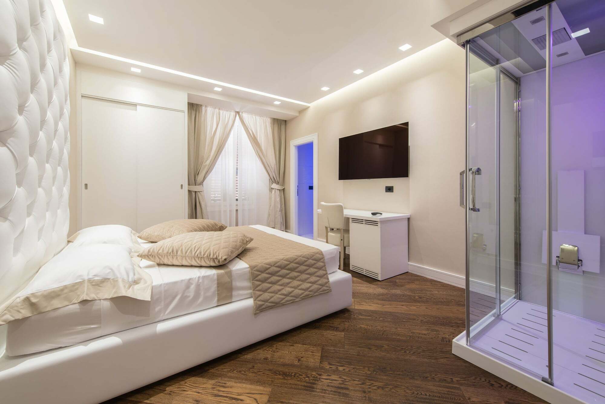 Piccolo Luxury In